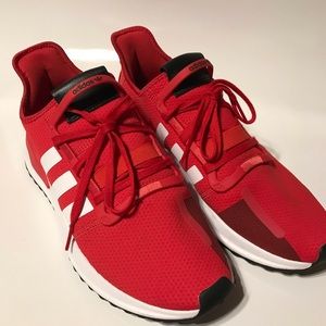 Adidas U Path red 10.5